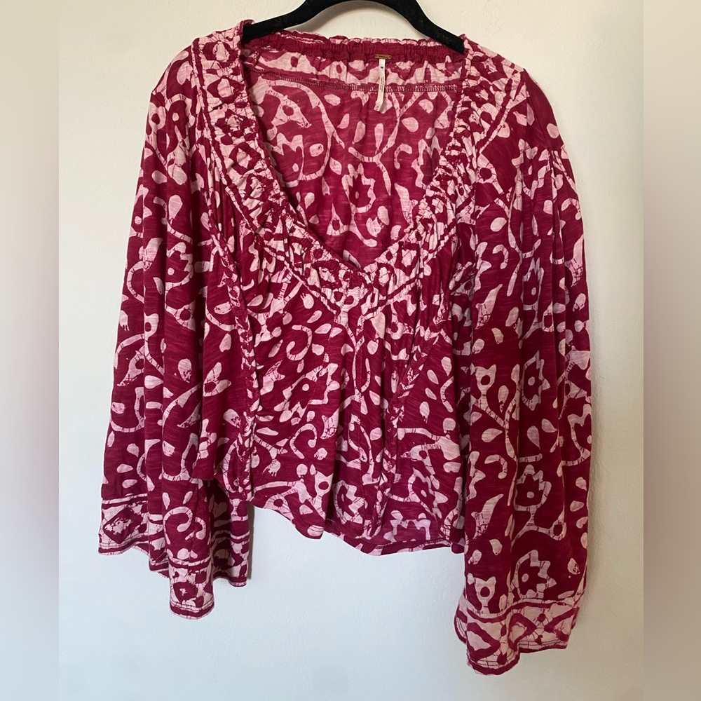 NWOT Free People On The Block Top - Size M